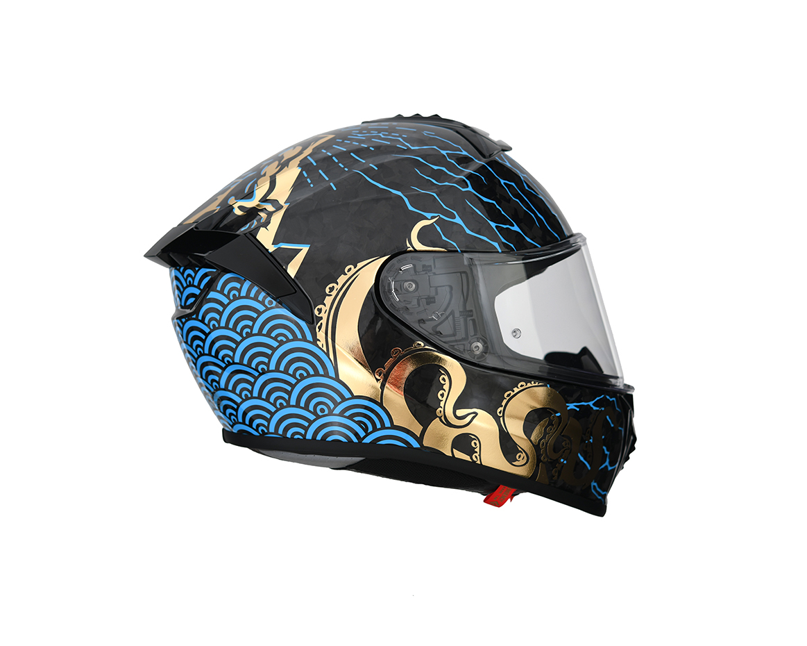 BRAVO ADAMASTOR CARBON